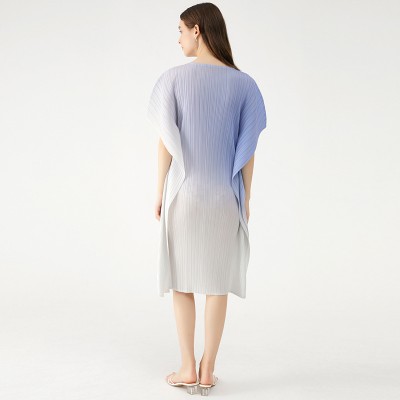 Ombre Round Neck Batwing Dress