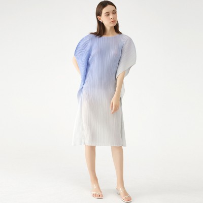 Ombre Round Neck Batwing Dress